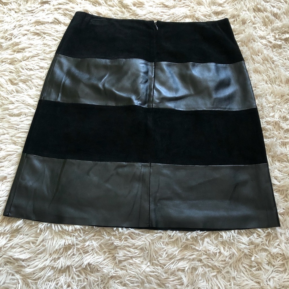 Linea Domani Genuine Leather A-Line Skirt - Picture 3 of 6